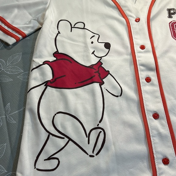 Disney’s Winnie the Pooh. Button up Shirt - Picture 2 of 9